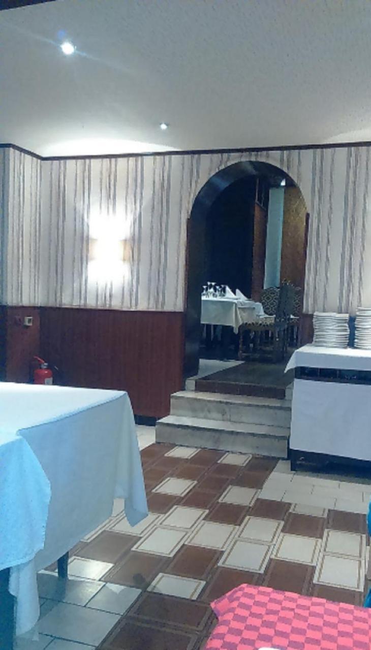 Hotel Suisse Algiers Екстер'єр фото