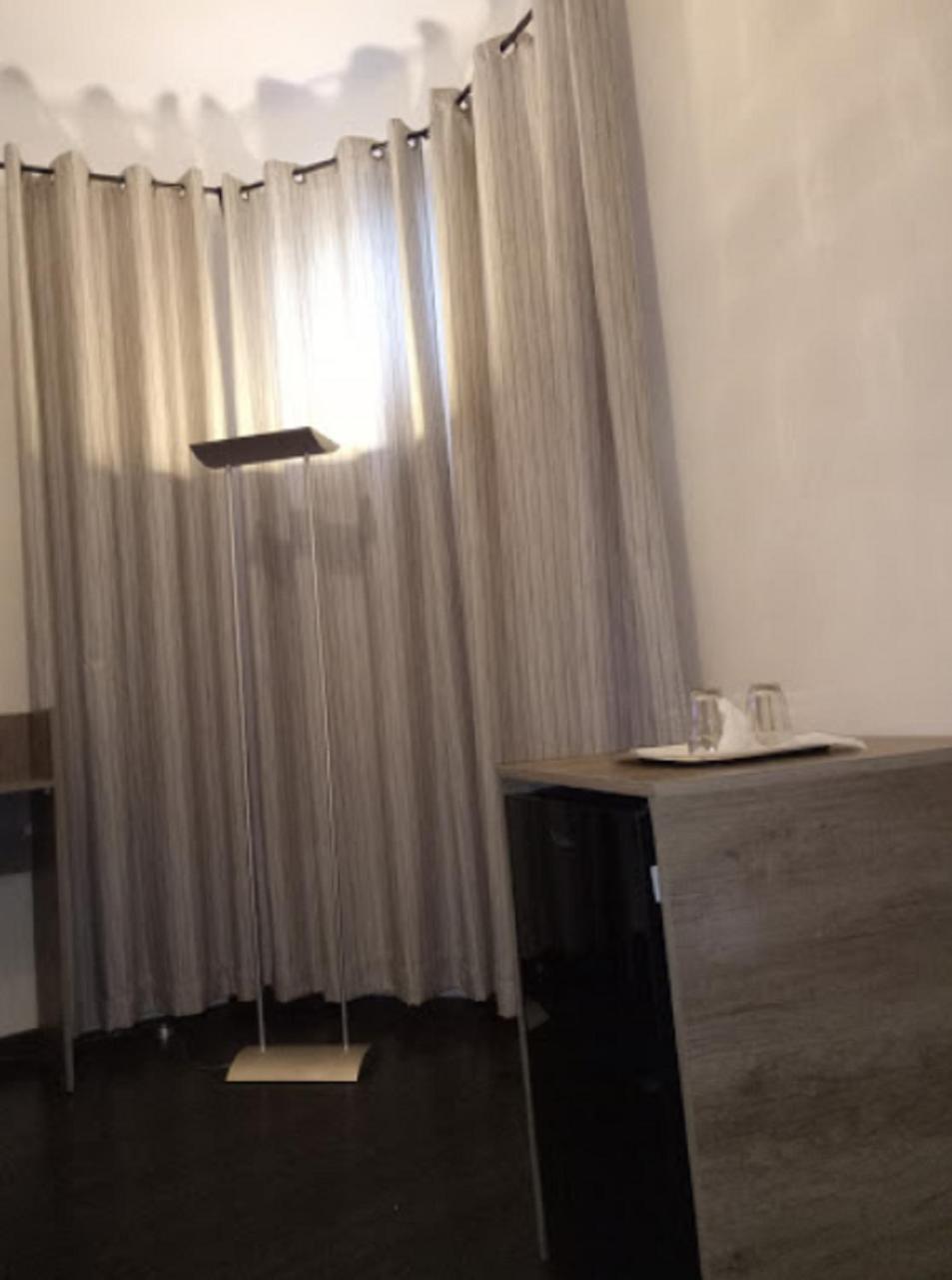 Hotel Suisse Algiers Екстер'єр фото