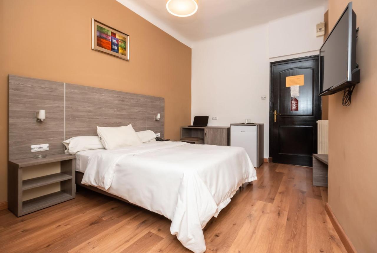 Hotel Suisse Algiers Екстер'єр фото